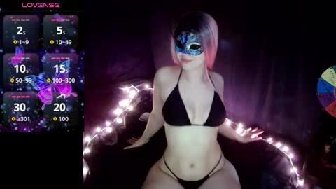 Snapshot of naughtynova6969 chatting on February 5, 2026, 8:13 pm Nova online show from February 5, 2026, 8:13 pm