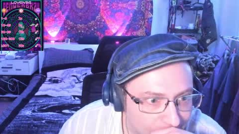 naughtyphotons online show from April 13, 2026, 2:28 am