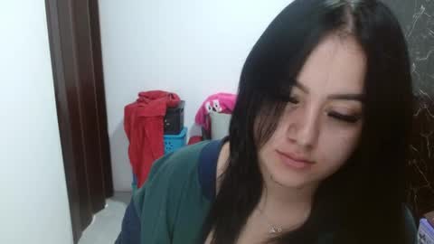 Snapshot of naughtyplayass chatting on April 29, 2026, 5:06 pm naughtyplayass online show from April 29, 2026, 5:06 pm