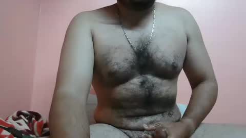Snapshot of naughtyrj004 chatting on February 5, 2026, 5:06 pm naughtymike online show from February 5, 2026, 5:06 pm