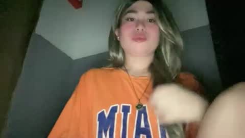 Snapshot of naughtyrosecum chatting on May 24, 2026, 4:45 pm Rose Wilson online show from May 24, 2026, 4:45 pm