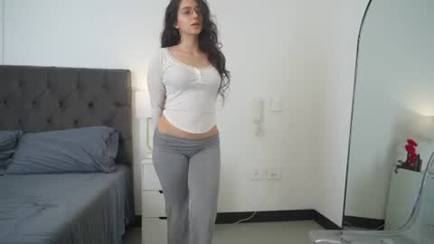 Snapshot of naughtysammx chatting on June 24, 2026, 3:33 pm Naughty Samm online show from June 24, 2026, 3:33 pm