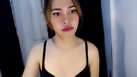 Kyla online show from December 12, 2024, 7:04 pm