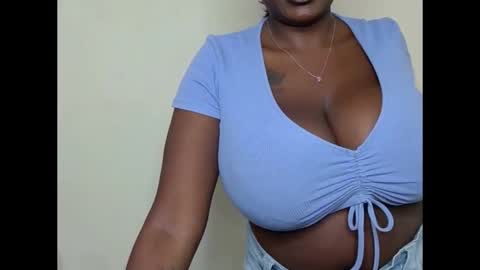 Snapshot of naughtysexydoll2 chatting on October 6, 2025, 1:30 pm naughtysexydoll2 online show from October 6, 2025, 1:30 pm