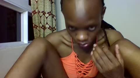 Snapshot of naughtysweetpie chatting on December 22, 2025, 5:32 pm naughty online show from December 22, 2025, 5:32 pm