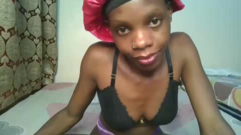 Snapshot of naughtysweetpie chatting on January 17, 2026, 4:33 pm naughty online show from January 17, 2026, 4:33 pm