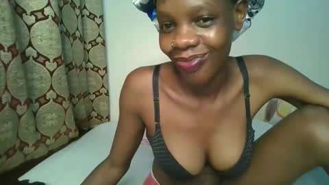 Snapshot of naughtysweetpie chatting on February 10, 2026, 2:10 pm naughty online show from February 10, 2026, 2:10 pm