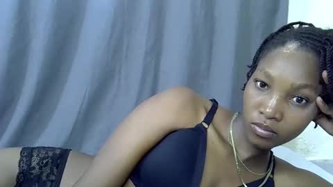 Snapshot of naughtyy4u chatting on March 5, 2026, 6:53 am naughtyy4u online show from March 5, 2026, 6:53 am