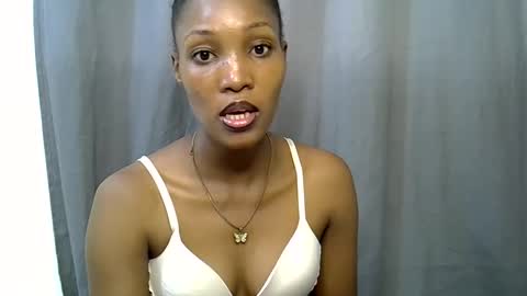 Snapshot of naughtyy4u chatting on March 23, 2026, 3:10 am naughtyy4u online show from March 23, 2026, 3:10 am
