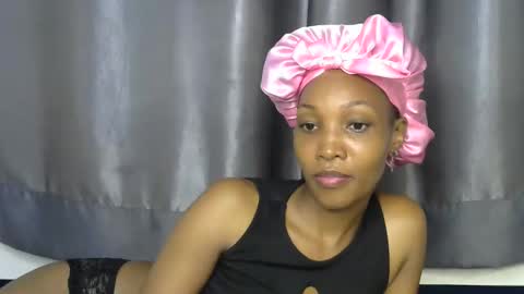 Snapshot of naughtyy4u chatting on May 13, 2026, 8:38 pm naughtyy4u online show from May 13, 2026, 8:38 pm