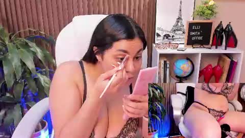 Snapshot of naugthyelli chatting on July 6, 2026, 6:10 pm online show from July 6, 2026, 6:10 pm