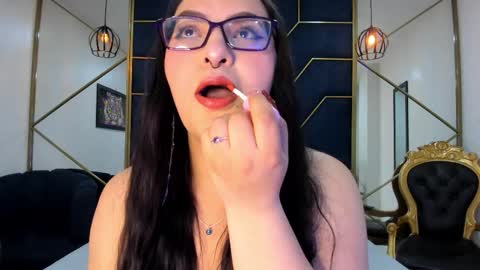 NavannyCattan online show from December 20, 2025, 2:51 am