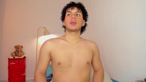 Natan online show from November 10, 2025, 7:29 am