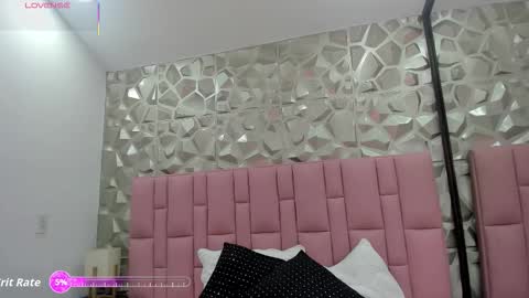 nayara_macherano online show from November 28, 2025, 11:13 am