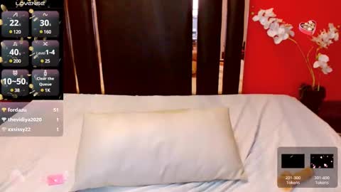 Lady Nayla online show from February 12, 2025, 10:48 pm