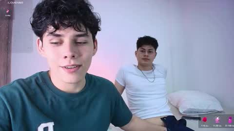 Snapshot of nayton_and_lex chatting on December 16, 2025, 12:59 am Naytoon online show from December 16, 2025, 12:59 am