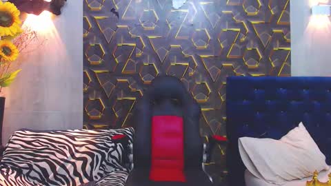 Nazper online show from November 9, 2025, 4:05 pm