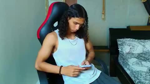 Snapshot of nazper_ chatting on July 8, 2026, 3:38 pm Nazper online show from July 8, 2026, 3:38 pm