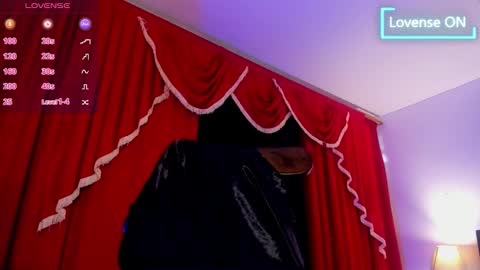 Snapshot of ncyhotxx chatting on November 18, 2025, 8:02 pm ncyhotxx online show from November 18, 2025, 8:02 pm