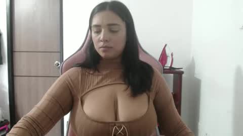 Snapshot of nebyula_star chatting on May 27, 2026, 6:16 pm Nebyula online show from May 27, 2026, 6:16 pm