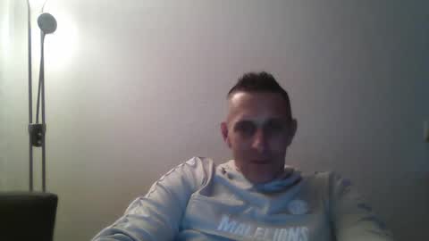 nederland77 online show from December 20, 2024, 7:39 pm