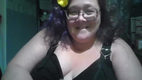 Snapshot of neekie88 chatting on August 8, 2026, 7:43 am neekie88 online show from August 8, 2026, 7:43 am