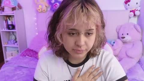 neekowaifu online show from May 6, 2026, 2:22 pm