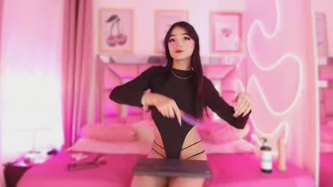 Snapshot of nefera_nox chatting on December 16, 2025, 3:00 am nefera_nox online show from December 16, 2025, 3:00 am