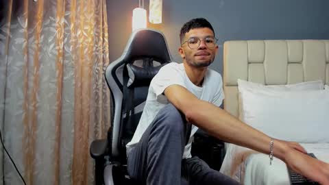 Fernando Negreteth online show from November 21, 2025, 7:45 pm