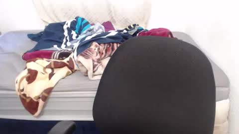 Snapshot of negrita_25 chatting on October 23, 2025, 10:58 am Zoe online show from October 23, 2025, 10:58 am