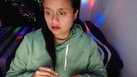 Snapshot of negrita_25 chatting on November 10, 2025, 2:32 am Zoe online show from November 10, 2025, 2:32 am