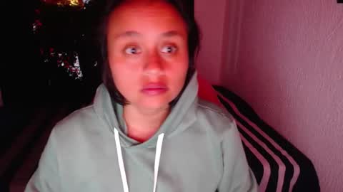 Snapshot of negrita_25 chatting on November 13, 2025, 1:26 am Zoe online show from November 13, 2025, 1:26 am