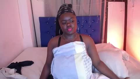 Snapshot of neighbor_ebony chatting on July 17, 2026, 3:13 am CHIKY online show from July 17, 2026, 3:13 am