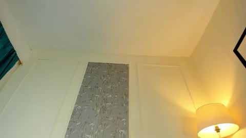 Snapshot of neill_lorde chatting on December 21, 2025, 7:32 pm Neill online show from December 21, 2025, 7:32 pm