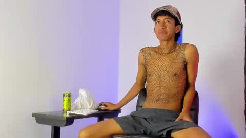 Snapshot of neitan_miller chatting on June 22, 2026, 2:25 pm neitan online show from June 22, 2026, 2:25 pm