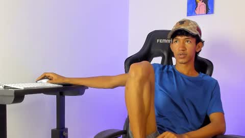 Snapshot of neitan_miller chatting on June 23, 2026, 1:09 pm neitan online show from June 23, 2026, 1:09 pm