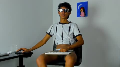 Snapshot of neitan_miller chatting on June 29, 2026, 10:15 am neitan online show from June 29, 2026, 10:15 am