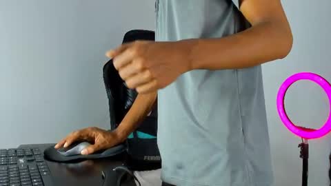 Snapshot of neitan_miller chatting on July 7, 2026, 6:58 am neitan online show from July 7, 2026, 6:58 am