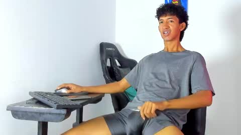 Snapshot of neitan_miller chatting on July 10, 2026, 1:36 pm neitan online show from July 10, 2026, 1:36 pm