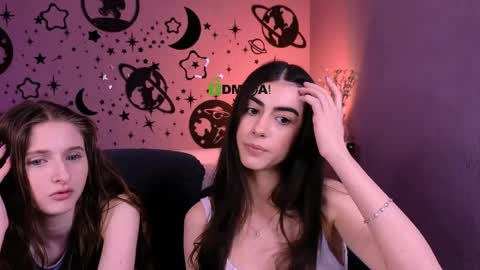 Snapshot of nekky_mouse chatting on April 5, 2026, 12:57 pm Meow online show from April 5, 2026, 12:57 pm