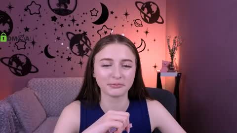 Snapshot of nekky_mouse chatting on May 6, 2026, 9:14 am Meow online show from May 6, 2026, 9:14 am