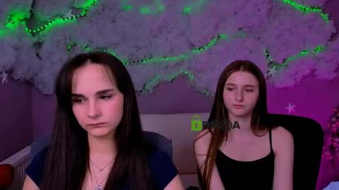 Snapshot of nekky_mouse chatting on May 11, 2026, 4:04 pm Meow online show from May 11, 2026, 4:04 pm
