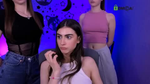 Snapshot of nekky_mouse chatting on May 14, 2026, 1:51 pm Meow online show from May 14, 2026, 1:51 pm