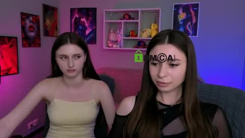 Snapshot of nekky_mouse chatting on May 22, 2026, 9:37 am Meow online show from May 22, 2026, 9:37 am