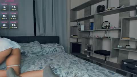 Snapshot of neldaestey chatting on November 17, 2025, 7:08 pm Vicky and Beatrice online show from November 17, 2025, 7:08 pm