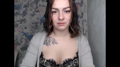 Nellie Lynn online show from March 21, 2026, 4:32 pm