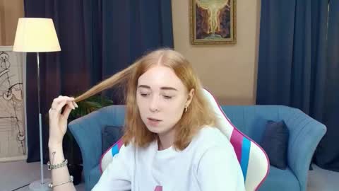 Snapshot of nelliemathers chatting on November 27, 2025, 8:55 pm Nelli online show from November 27, 2025, 8:55 pm