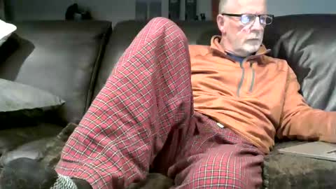 Snapshot of neman4u2c chatting on December 23, 2024, 2:24 am Jack online show from December 23, 2024, 2:24 am