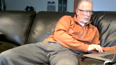 Snapshot of neman4u2c chatting on October 12, 2025, 11:15 pm Jack online show from October 12, 2025, 11:15 pm