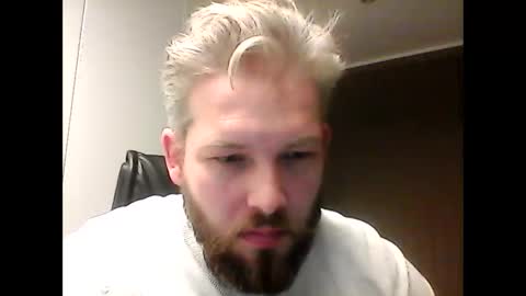 Snapshot of nemooke89 chatting on December 18, 2025, 7:20 pm Nemo online show from December 18, 2025, 7:20 pm